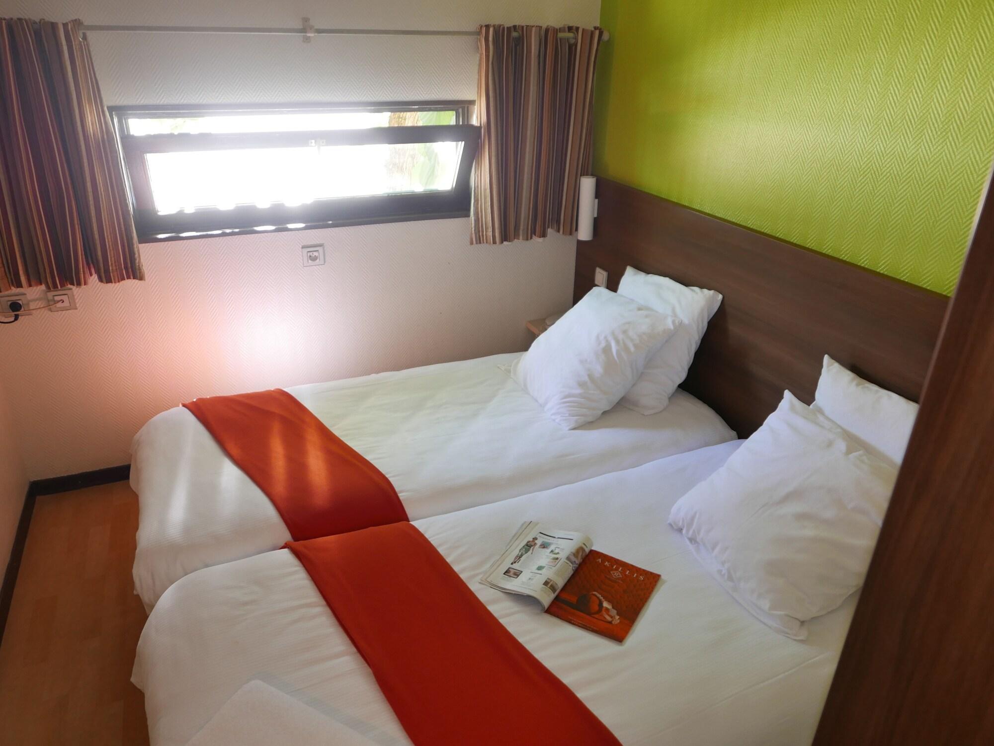 Brit Hotel Lyon Eurexpo Bron Εξωτερικό φωτογραφία
