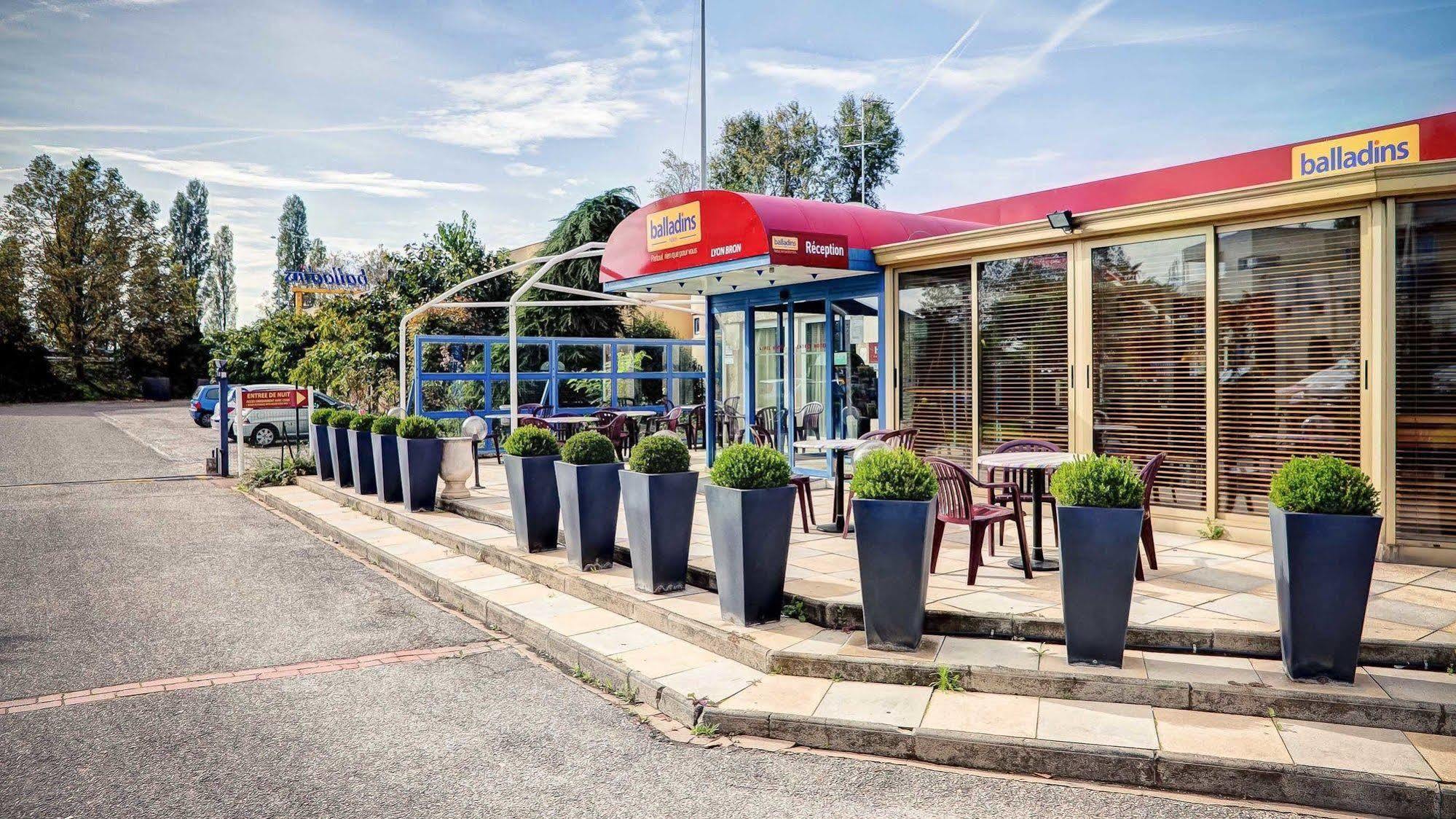 Brit Hotel Lyon Eurexpo Bron Εξωτερικό φωτογραφία