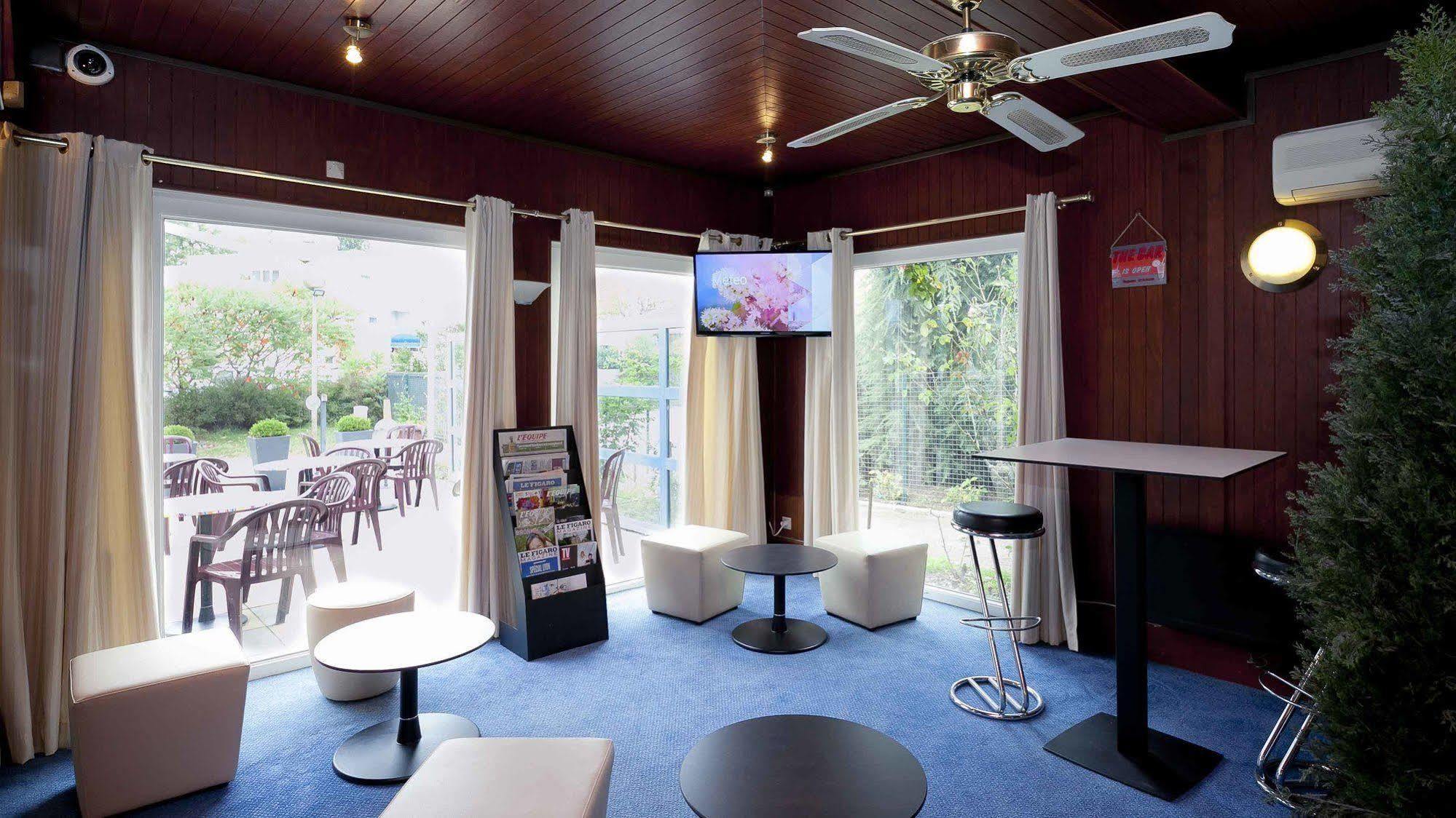 Brit Hotel Lyon Eurexpo Bron Εξωτερικό φωτογραφία