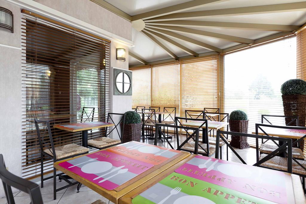 Brit Hotel Lyon Eurexpo Bron Εξωτερικό φωτογραφία